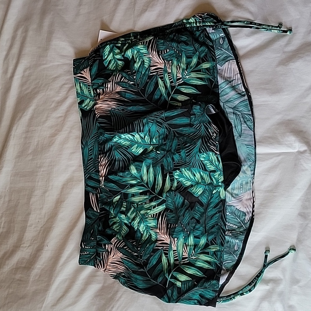NWT L.Bryant swimskirt sz14